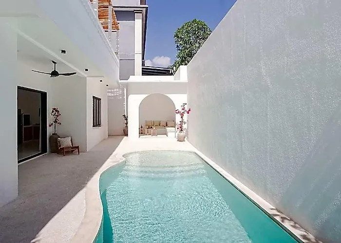 Avanoa Hotel Dalung (Bali)