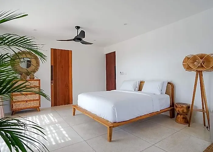 Avanoa * Dalung (Bali)