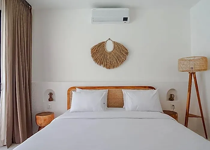 Avanoa Hotel